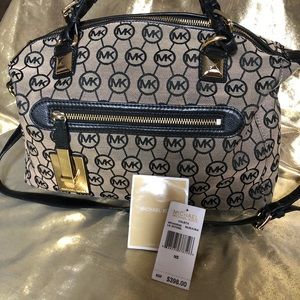Authentic Michael Kors Handbag 👜